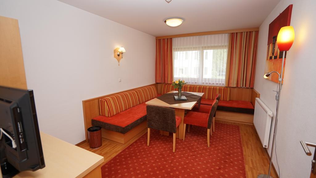 Appartements Rosa Mayrhofen Ruang foto